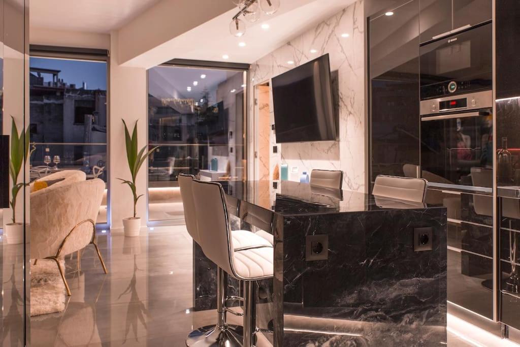 Luxury Acropolis View Apartment-Living Stone Black Pearl Athén Kültér fotó