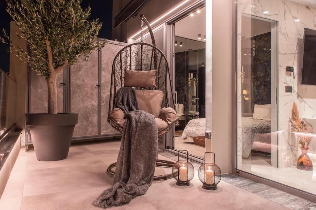 Luxury Acropolis View Apartment-Living Stone Black Pearl Athén Kültér fotó
